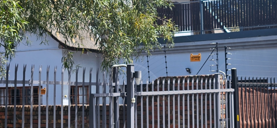 4 Bedroom Property for Sale in Dan Pienaar Free State